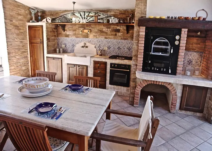 Le Magnolie فيلة تْشيفالو